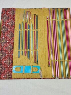 Vintage Susan Bates Fine Knitting Needles And Case Retro Mid Century MCM